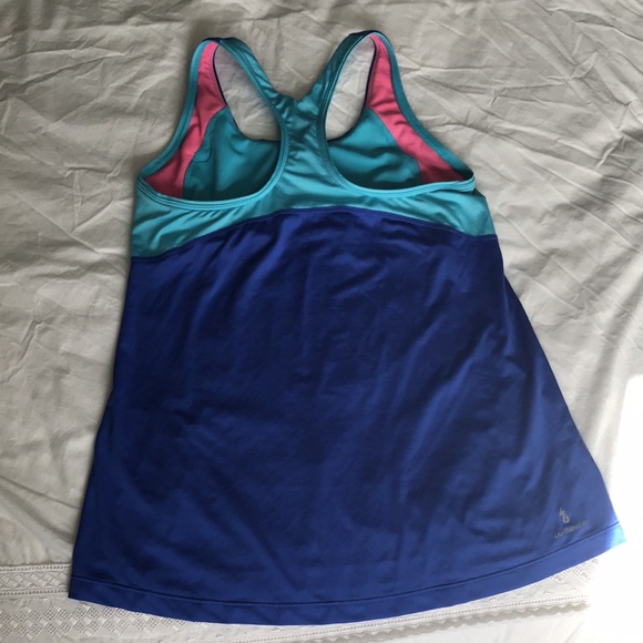 New Balance size M top - Picture 9 of 13